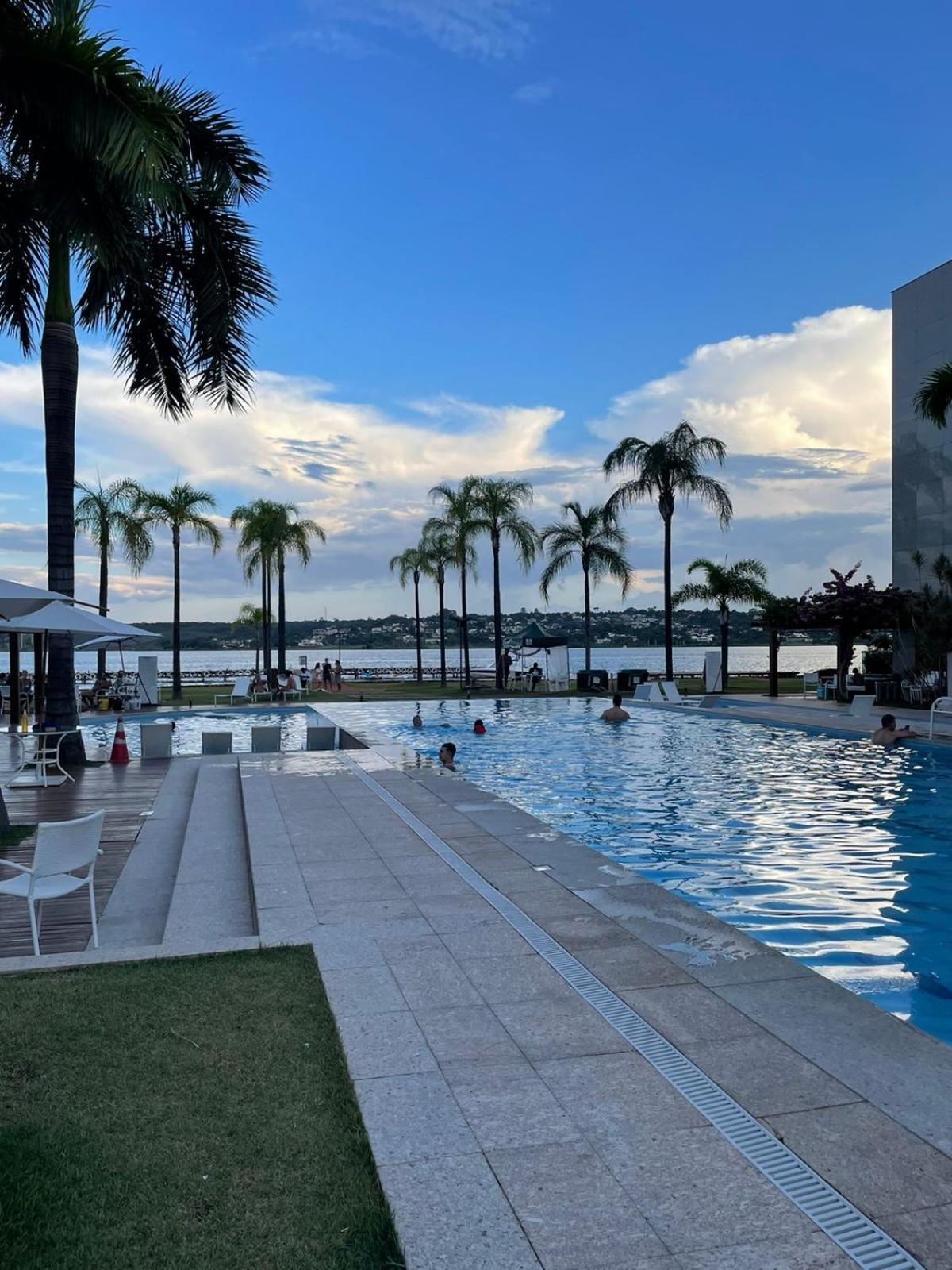Estiloso Flat Brisas Do Lago Com Terraco Μπραζίλια Εξωτερικό φωτογραφία